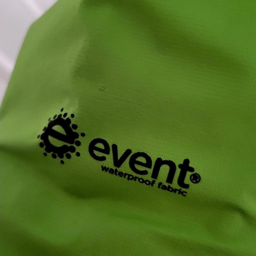 REI Bright Green Hooded Rain Jacket | Size Medium - Picture 3 of 9